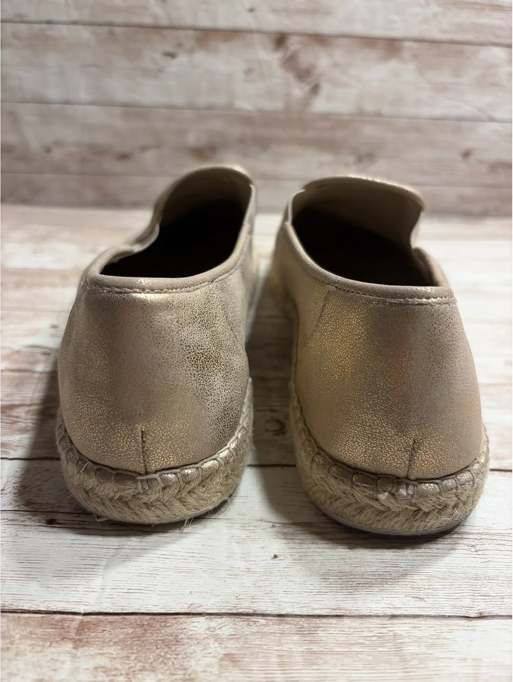 BC Born in California Metallic Gold Espadrilles Sneakers Size 8